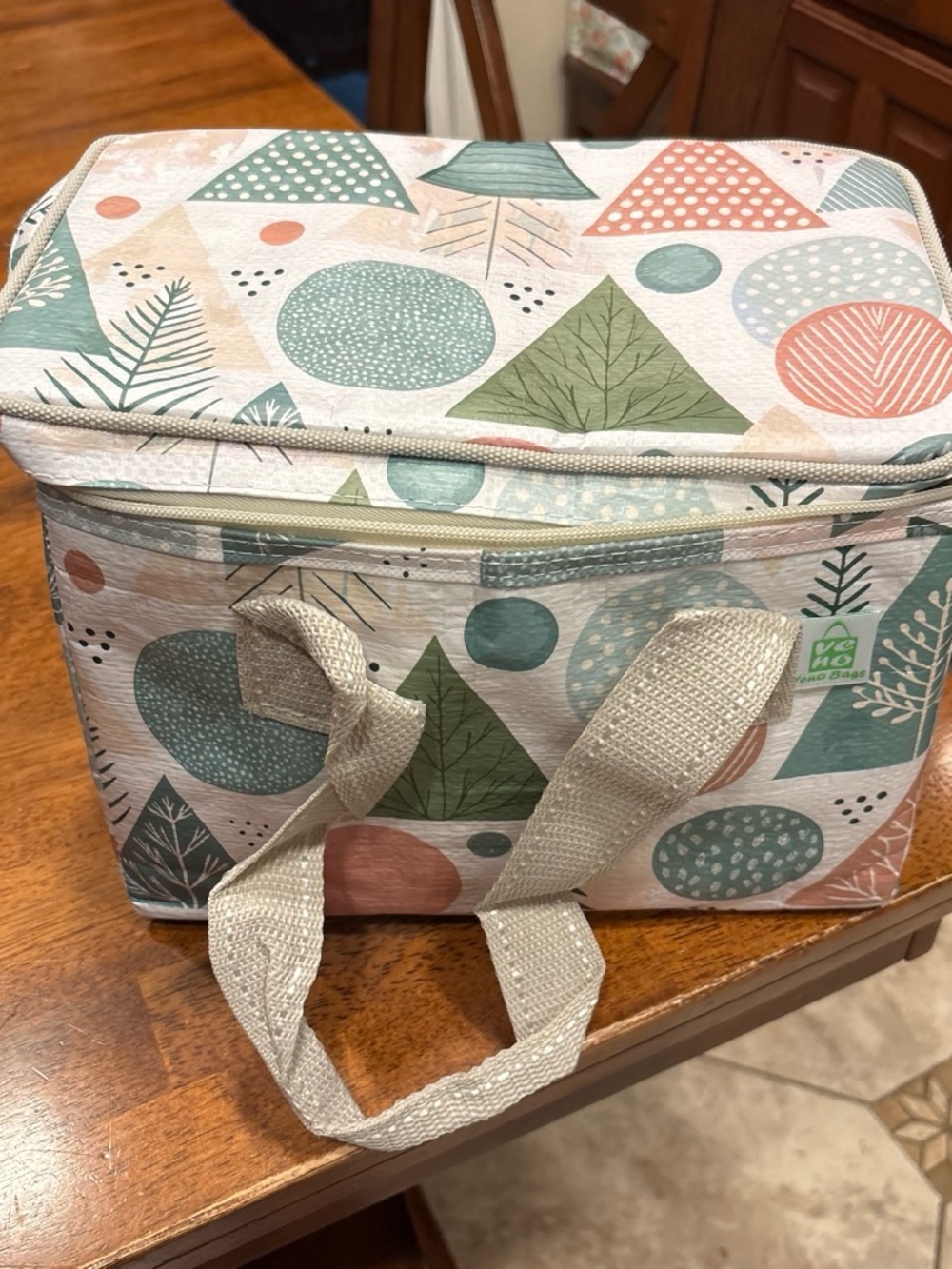 Insulated Tote Bag in Mint Green and Coral Print